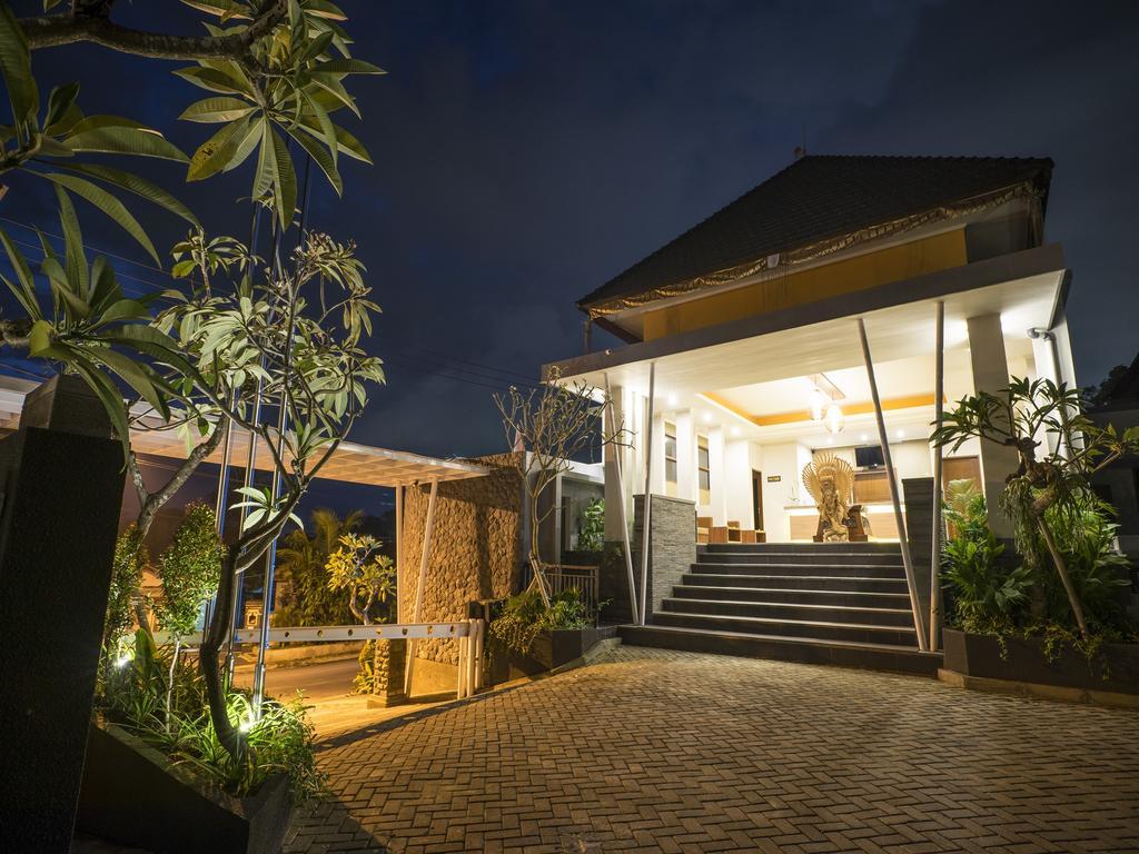 Villa Umah D' Kampoeng Унгасан Экстерьер фото