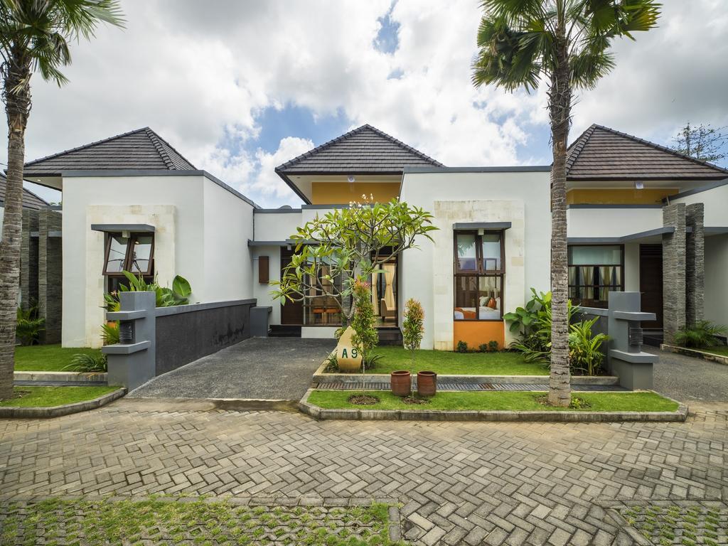Villa Umah D' Kampoeng Унгасан Экстерьер фото