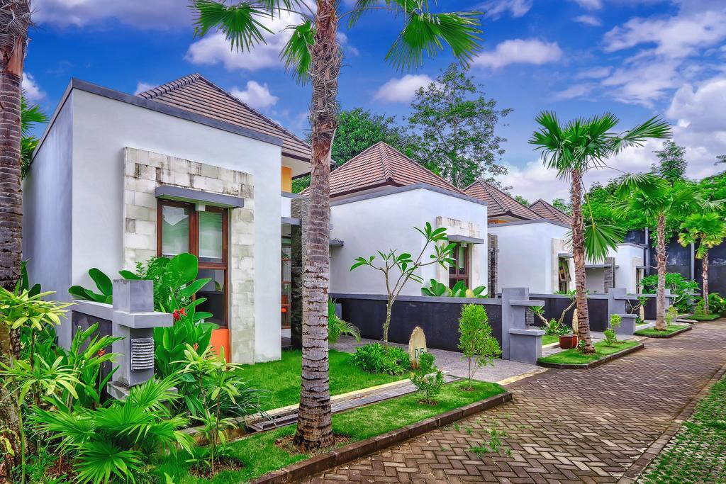Villa Umah D' Kampoeng Унгасан Экстерьер фото