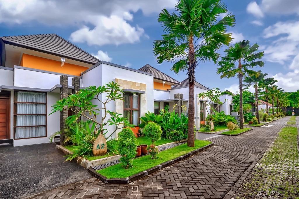 Villa Umah D' Kampoeng Унгасан Экстерьер фото